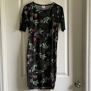 2for$20 LuLaRoe Julia dress Black and Green Floral pencil dress bodycon